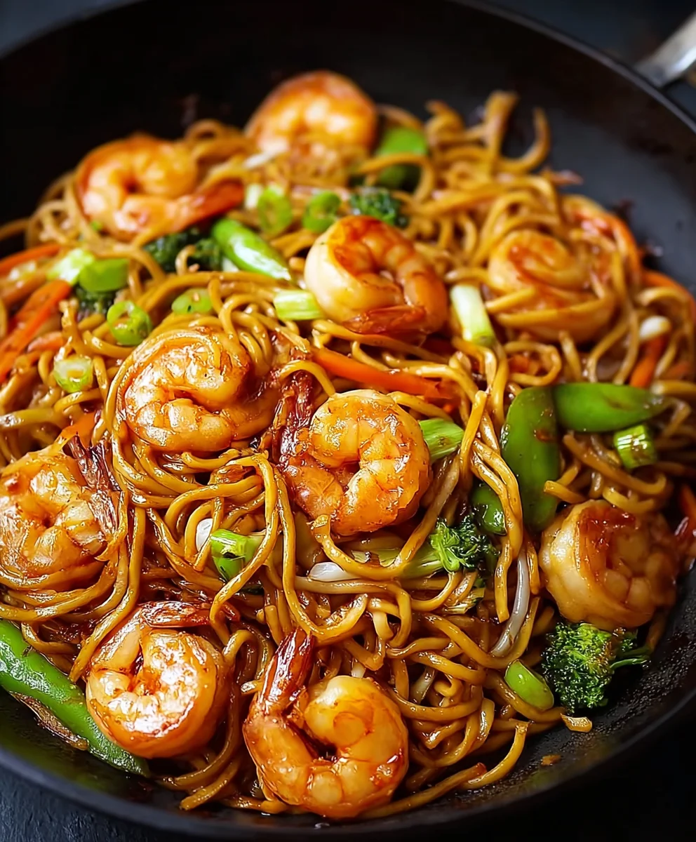 Honey Garlic Shrimp Chow Mein Recipe-Quick & Easy Dinner
