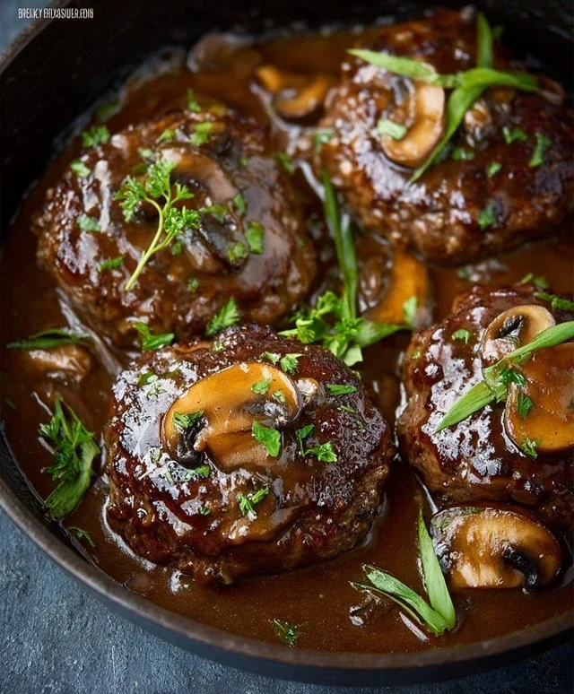 Easy Homemade Salisbury Steak